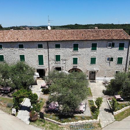 Casa Romantica La Parenzana Buje Extérieur photo