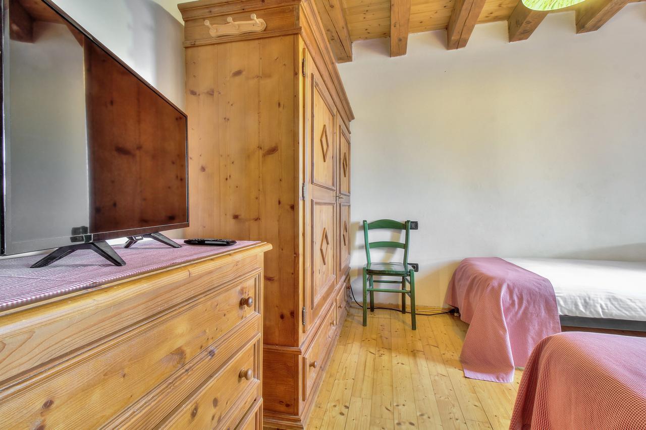 Casa Romantica La Parenzana Buje Extérieur photo